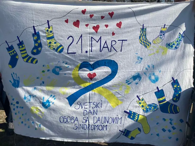 ЉУБАВ НЕ БРОЈИ ХРОМОЗОМЕ